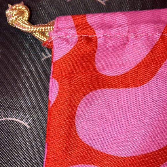 Ipsy Drawstring Bag - Picture 3 of 4